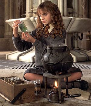 hermione granger nackt|Hermione Granger Nackt Porn Videos 